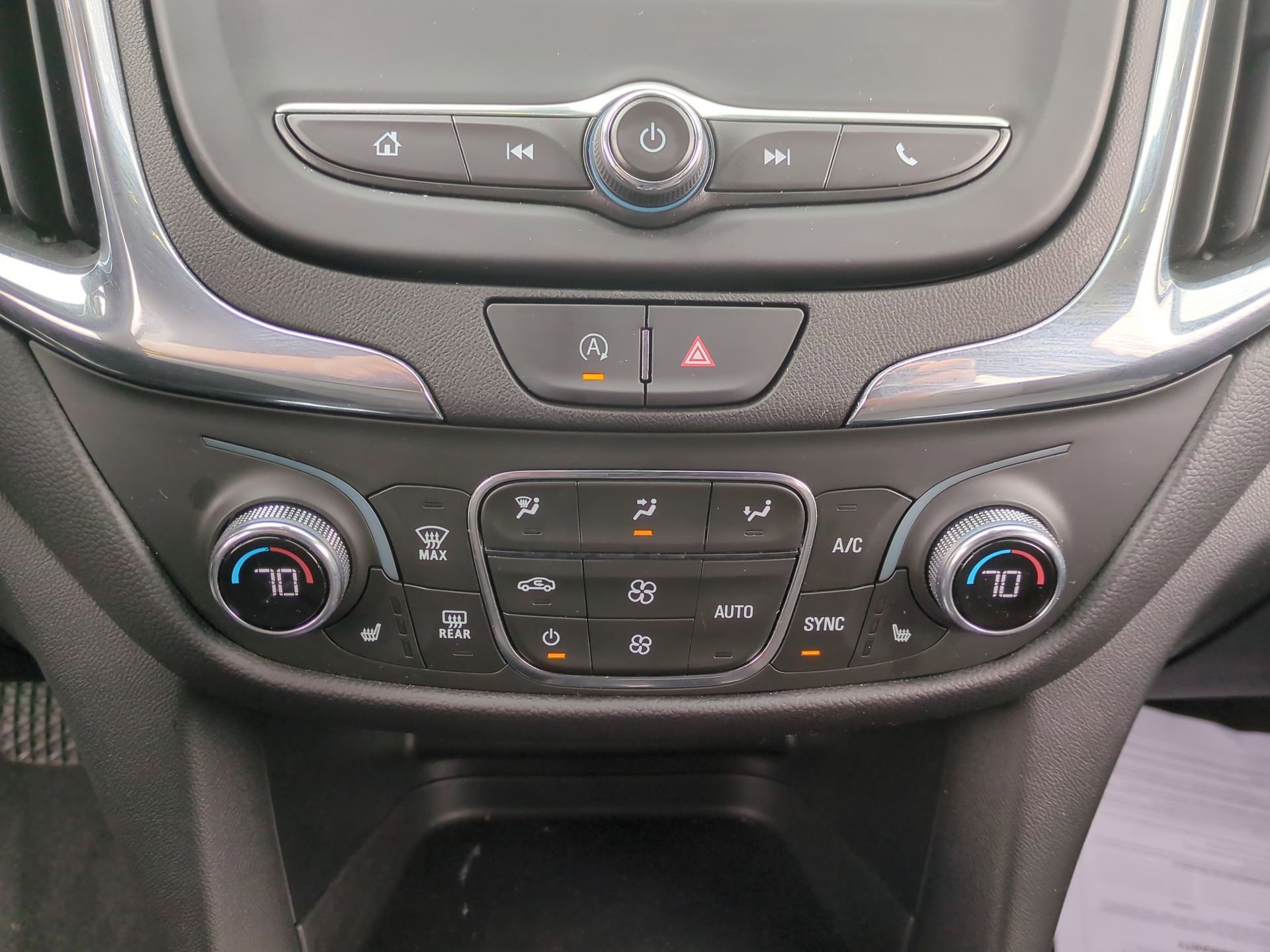Certified 2022 Chevrolet Equinox LT AWD/4WD image 11