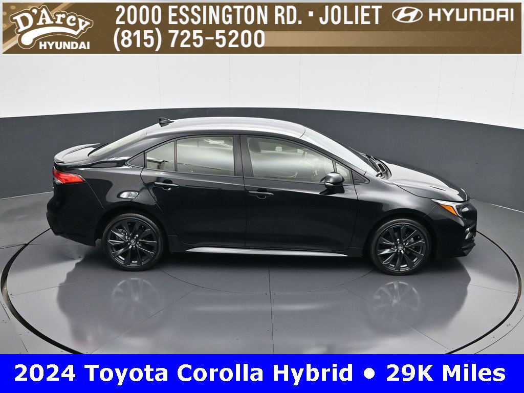 Used 2024 Toyota Corolla Hybrid Sedan image 16