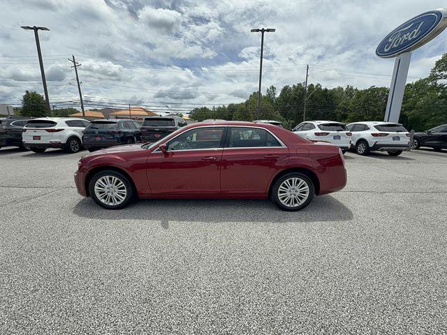 Used 2014 Chrysler 300 AWD w/ Driver Convenience Group image 2