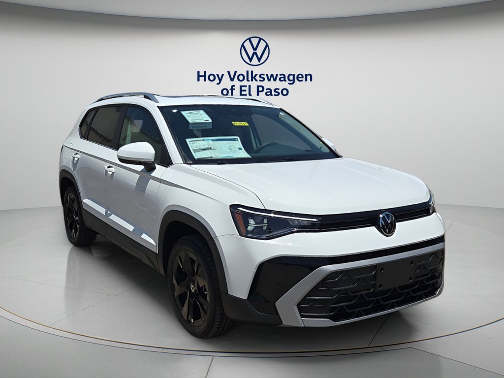 New 2026 Volkswagen Taos SE FWD image 1