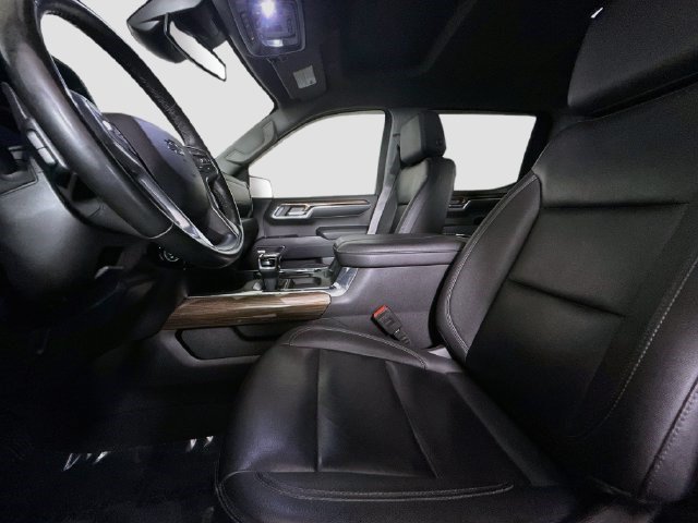 Used 2024 Chevrolet Silverado 1500 RST w/ Convenience Package II AWD/4WD image 21