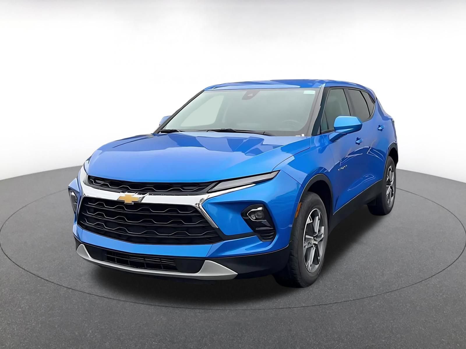 Used 2025 Chevrolet Blazer LT FWD image 7