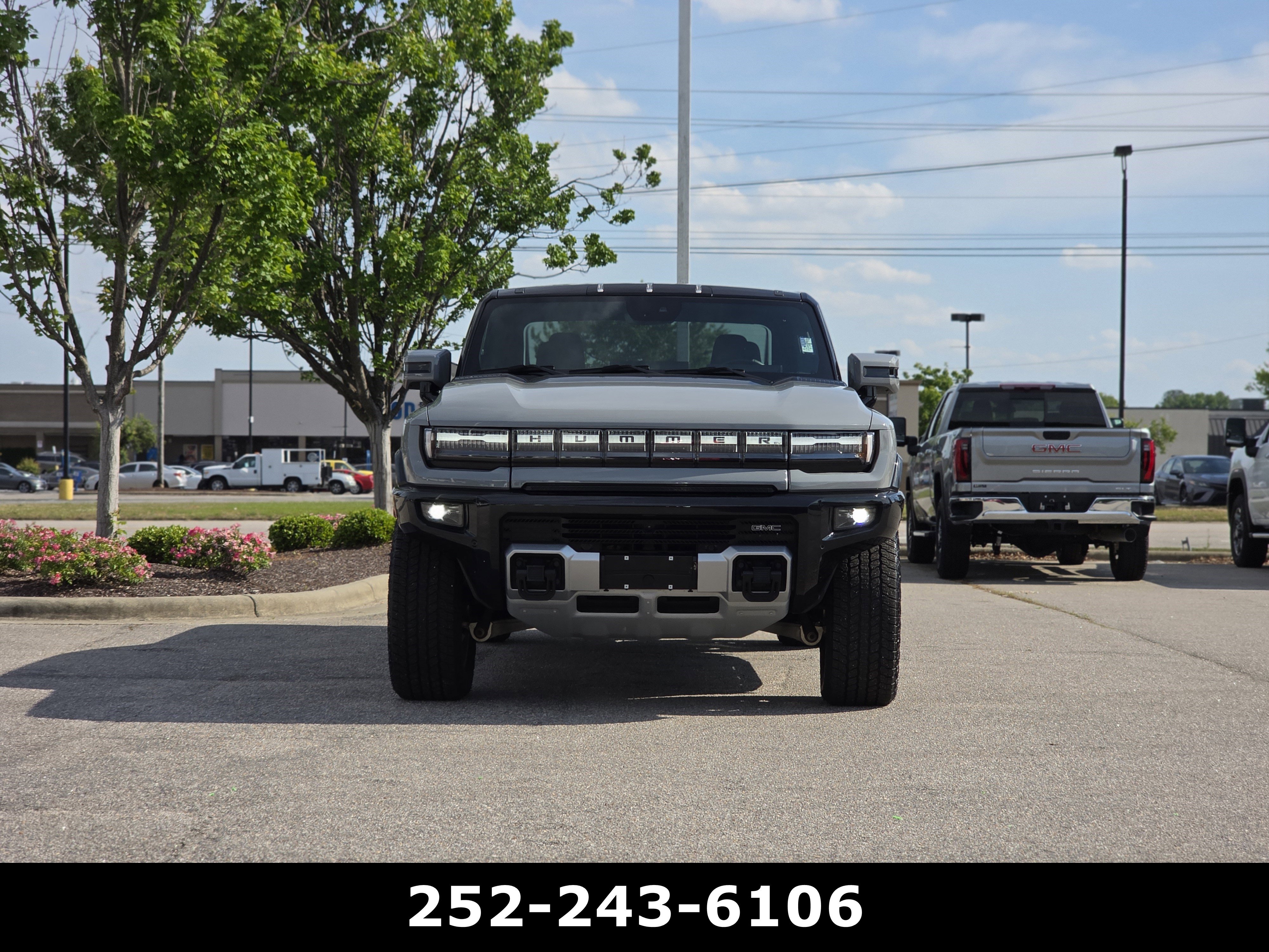 Used 2025 GMC Hummer EV 3X AWD/4WD image 2