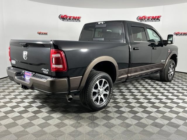 Used 2024 RAM 2500 Limited w/ Safety Group AWD/4WD image 3