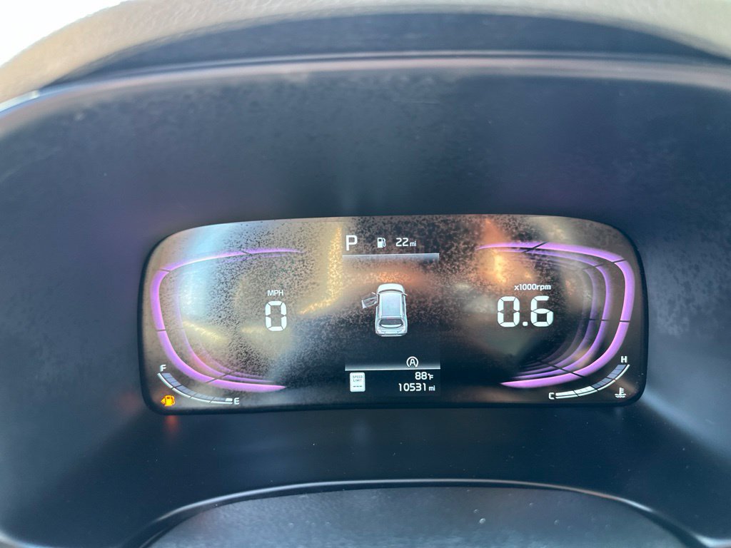 Used 2025 Kia Soul LX w/ LX Technology Package FWD image 18