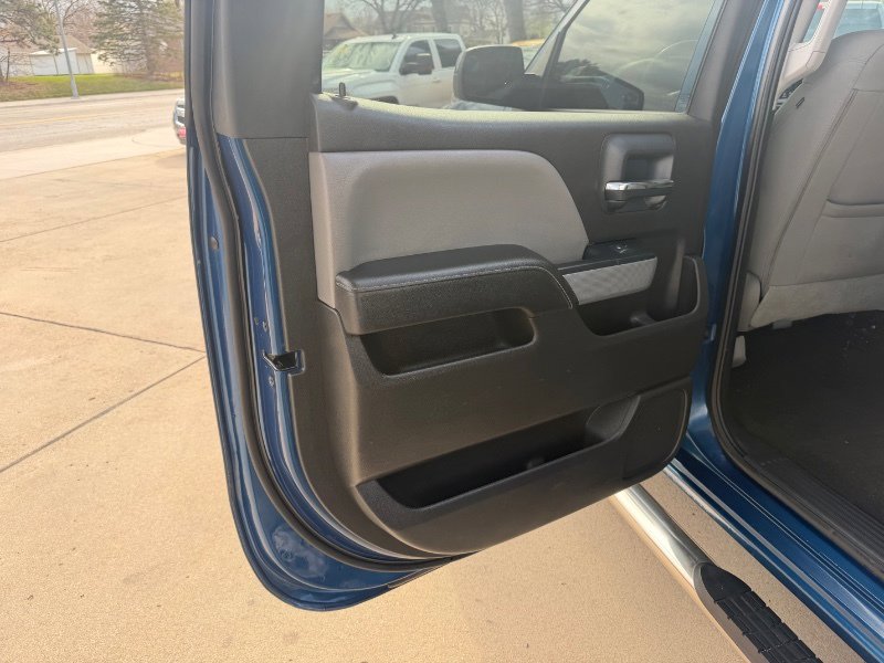 Used 2018 Chevrolet Silverado 1500 LT w/ All Star Edition image 9