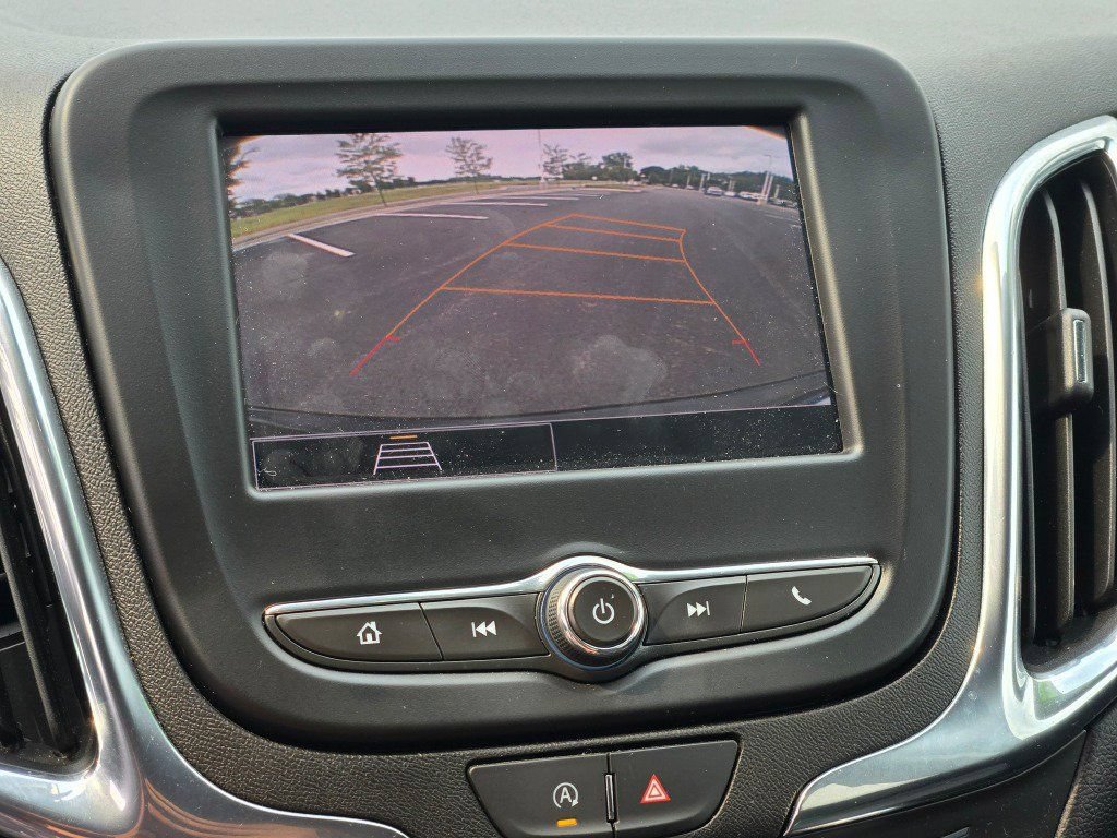 Used 2023 Chevrolet Equinox LT FWD image 24