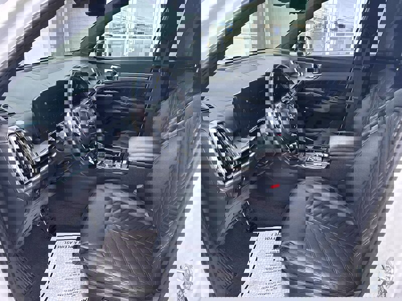 Used 2024 Kia Sorento SX Prestige image 12