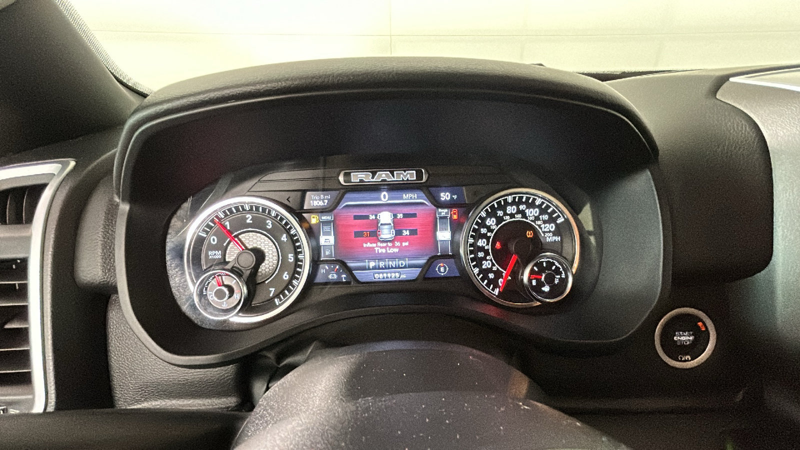 Used 2022 RAM 1500 Big Horn AWD/4WD image 22