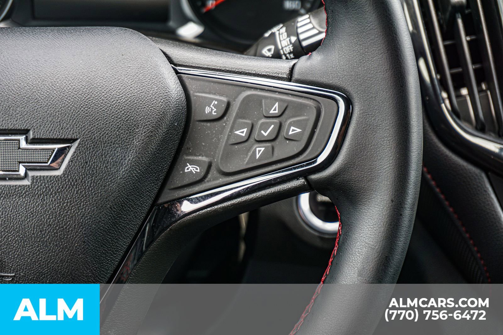 Used 2023 Chevrolet Equinox RS FWD image 34