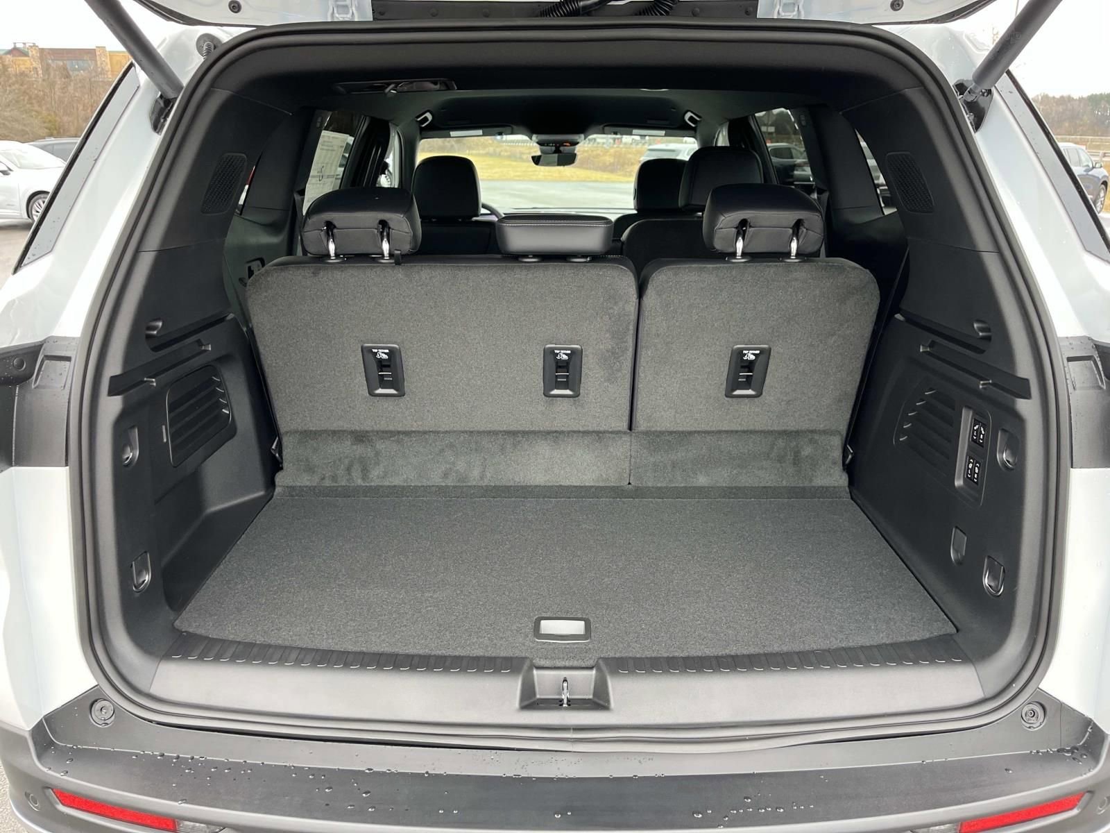 New 2026 Buick Enclave Preferred w/ Power Package AWD/4WD image 21