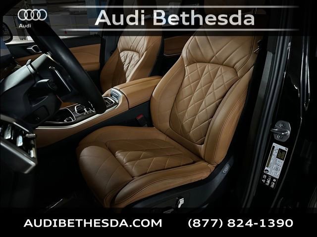 Used 2025 BMW X5 xDrive40i w/ M Sport Package image 26