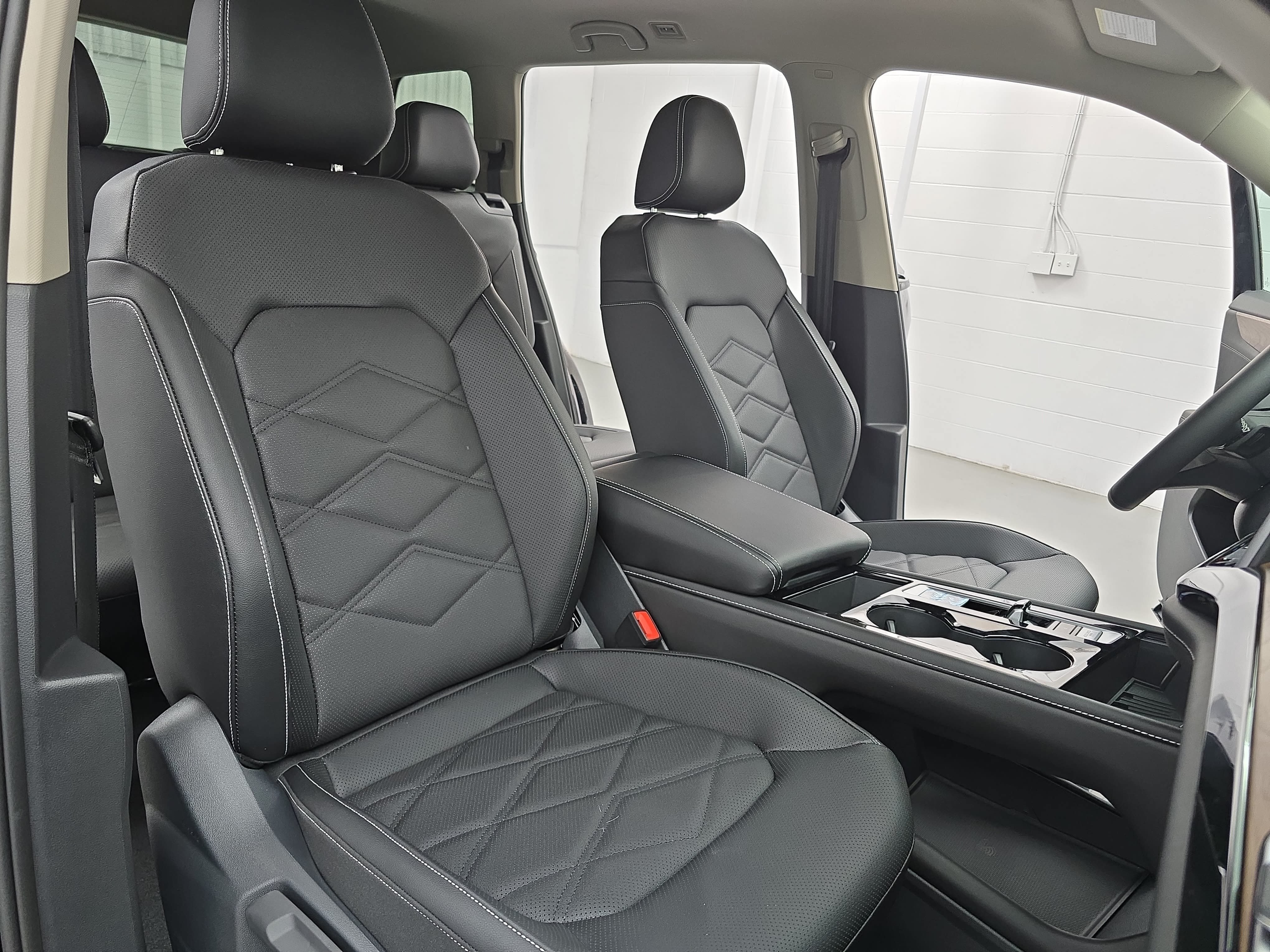New 2026 Volkswagen Atlas SE FWD image 10
