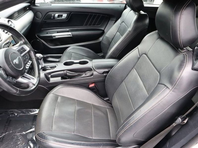 Used 2020 Ford Mustang Premium image 13