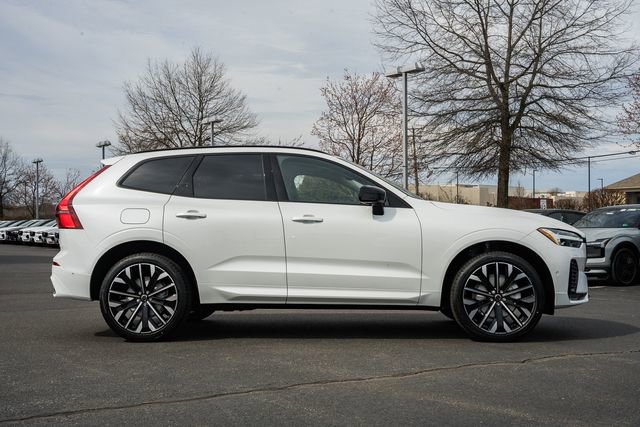New 2026 Volvo XC60 B5 Ultra w/ Protection Package Premier image 4
