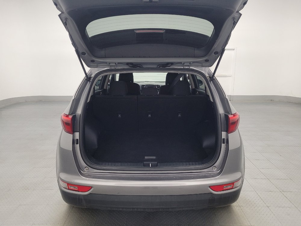 Used 2018 Kia Sportage LX FWD image 29
