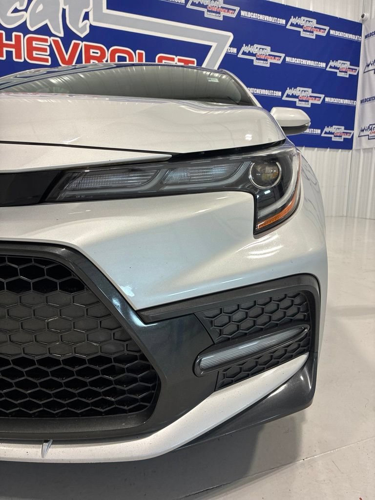 Used 2020 Toyota Corolla XSE FWD image 9