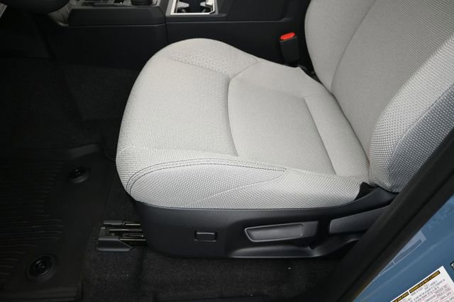 New 2026 Toyota 4Runner SR5 RWD image 10