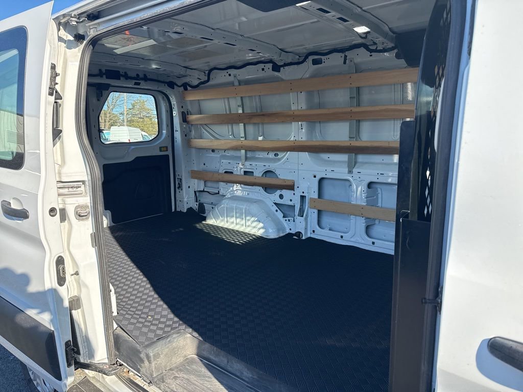 Used 2024 Ford Transit 250 Low Roof w/ Exterior Upgrade Package image 8