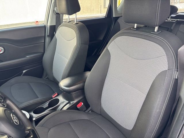 Used 2019 Kia Soul + image 25