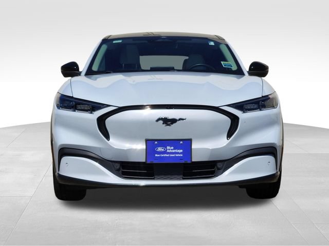 Certified 2022 Ford Mustang Mach-E Premium AWD/4WD image 3
