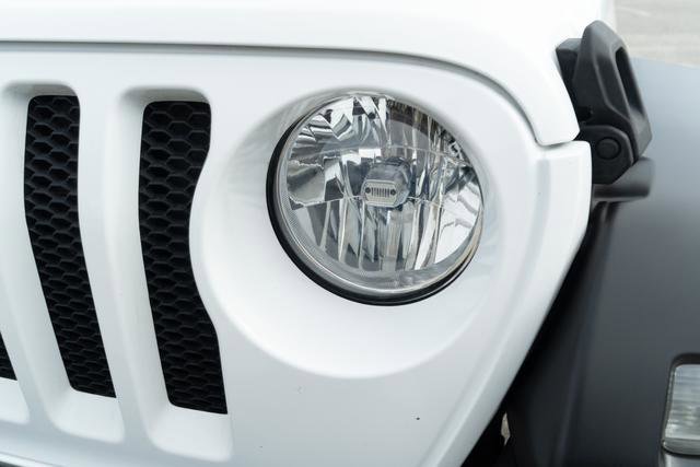 Used 2020 Jeep Wrangler Unlimited Sport S image 35