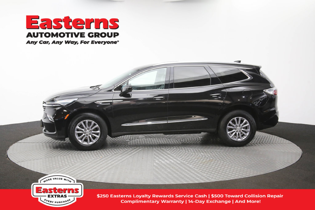 Used 2023 Buick Enclave Essence FWD image 62