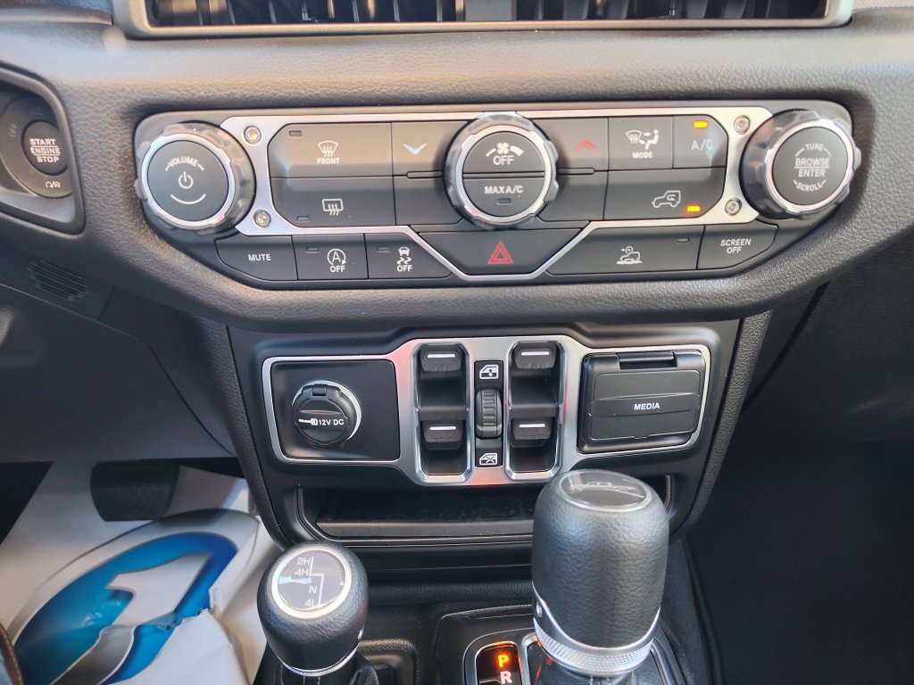 New 2026 Jeep Gladiator Sport AWD/4WD image 19