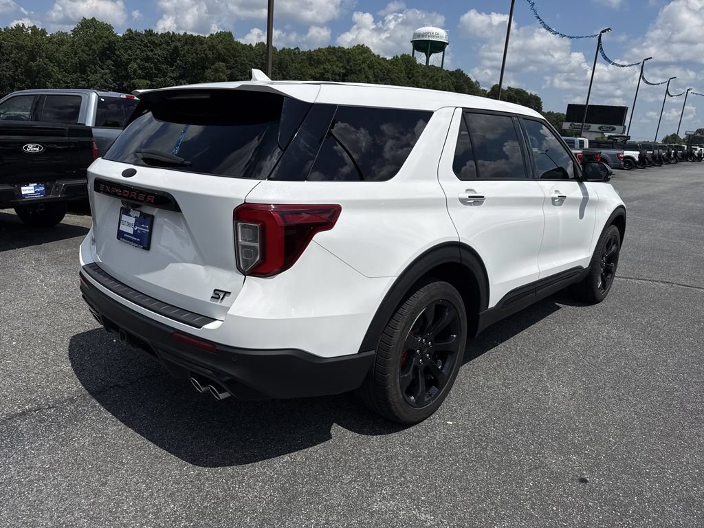 Used 2022 Ford Explorer ST w/ Equipment Group 401A AWD/4WD image 7