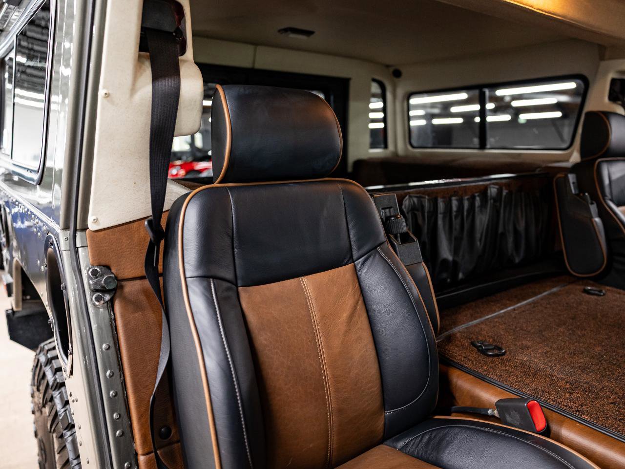 Used 2006 HUMMER H1 4-Door Wagon AWD/4WD image 11