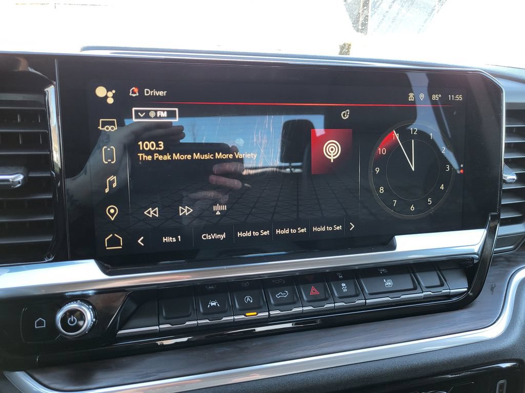 Used 2024 GMC Sierra 1500 SLT AWD/4WD image 13