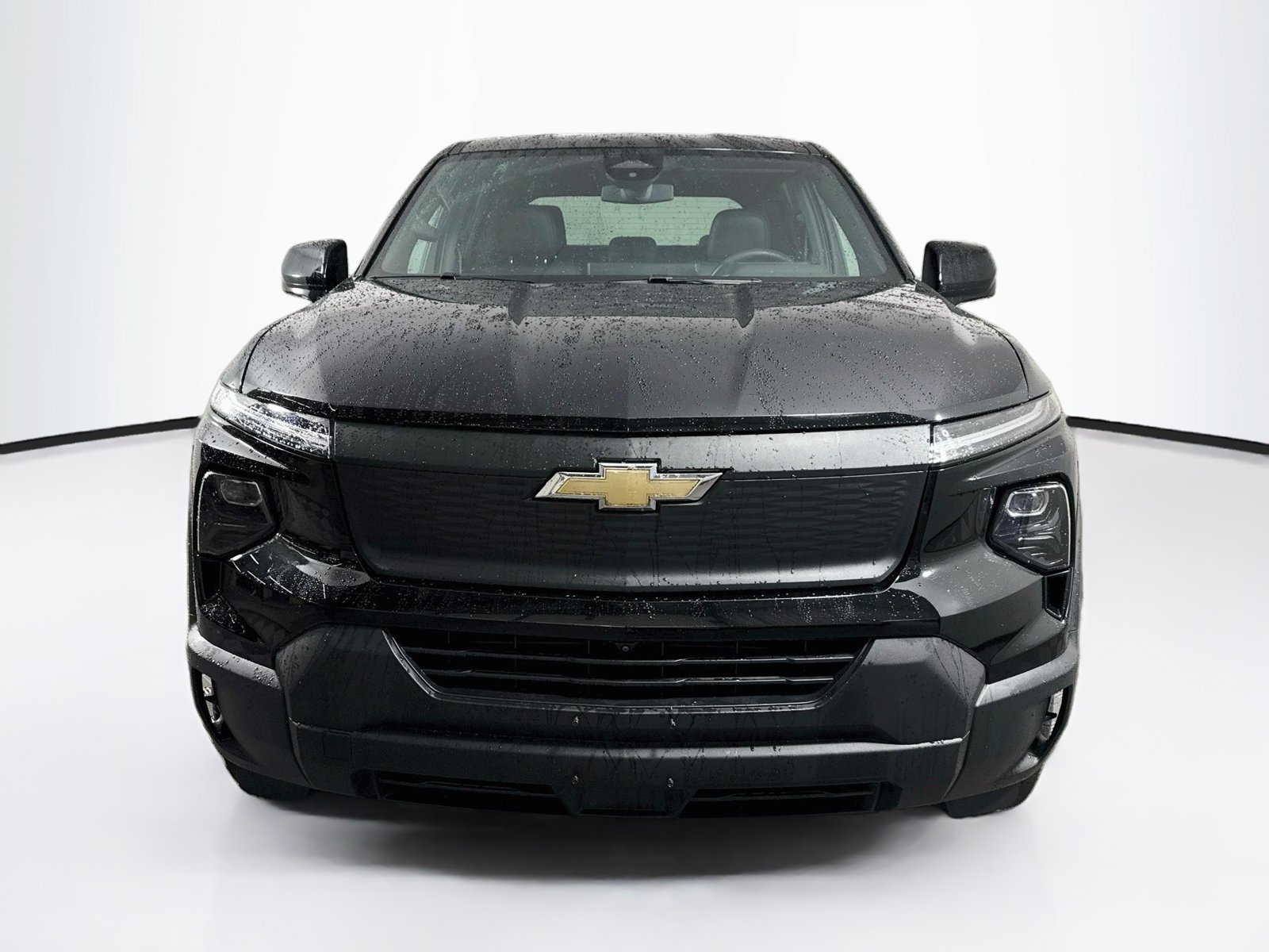 Used 2024 Chevrolet Silverado EV W/T AWD/4WD image 2