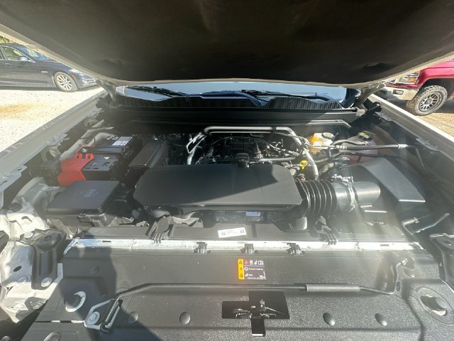 Used 2026 Chevrolet Colorado Trail Boss AWD/4WD image 41
