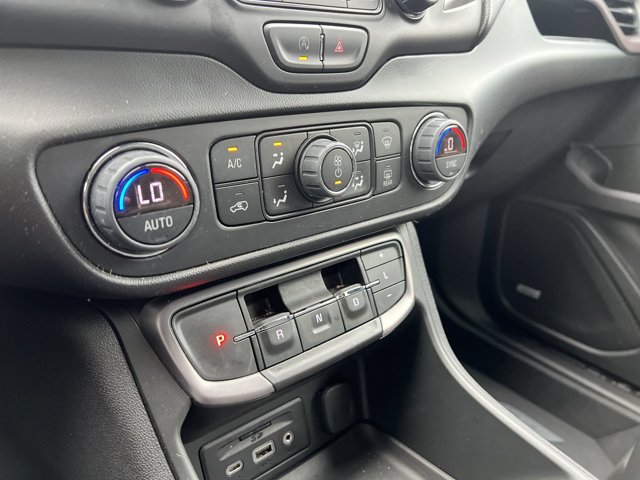 Used 2022 GMC Terrain AT4 w/ Infotainment Package II AWD/4WD image 11