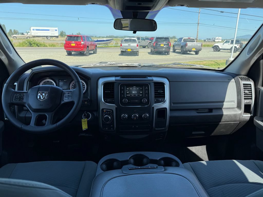 Used 2019 RAM 1500 Classic SLT AWD/4WD image 19