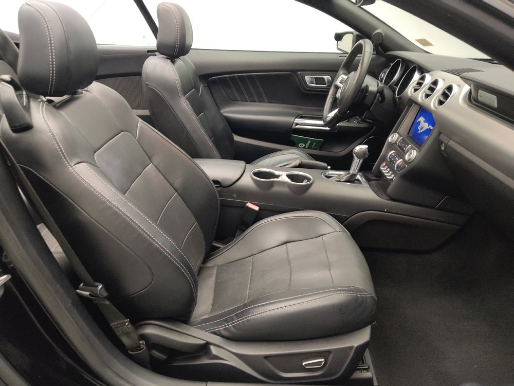 Used 2019 Ford Mustang Premium RWD image 21