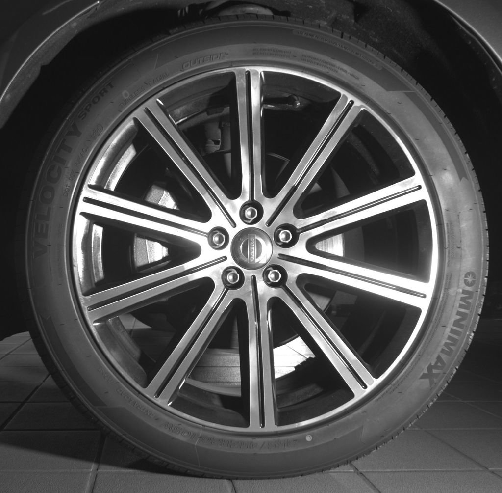 Used 2016 Volvo XC60 T6 w/ Proximity Package AWD/4WD image 18
