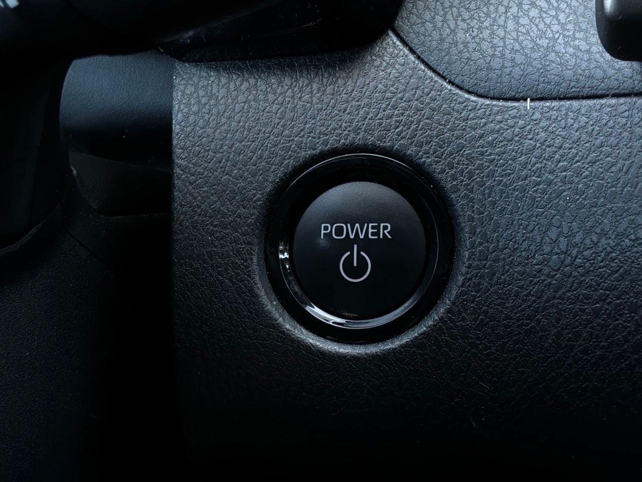 Used 2025 Toyota Camry LE FWD image 27