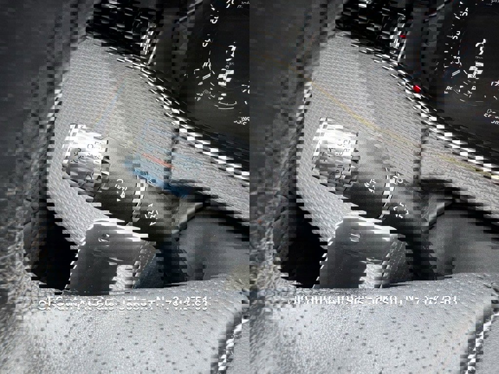 Used 2021 Land Rover Range Rover Evoque R-Dynamic S AWD/4WD image 31