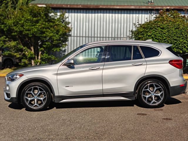 Used 2017 BMW X1 xDrive28i AWD/4WD image 7