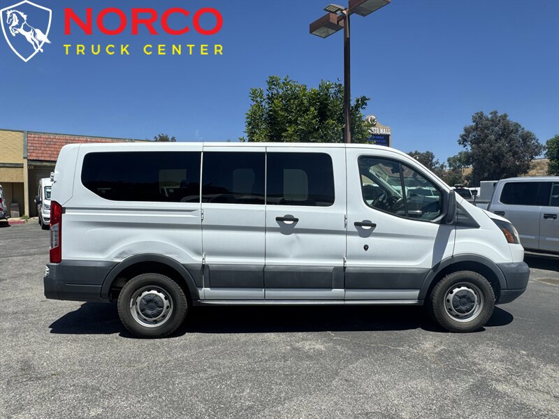 Used 2017 Ford Transit 150 XL image 1