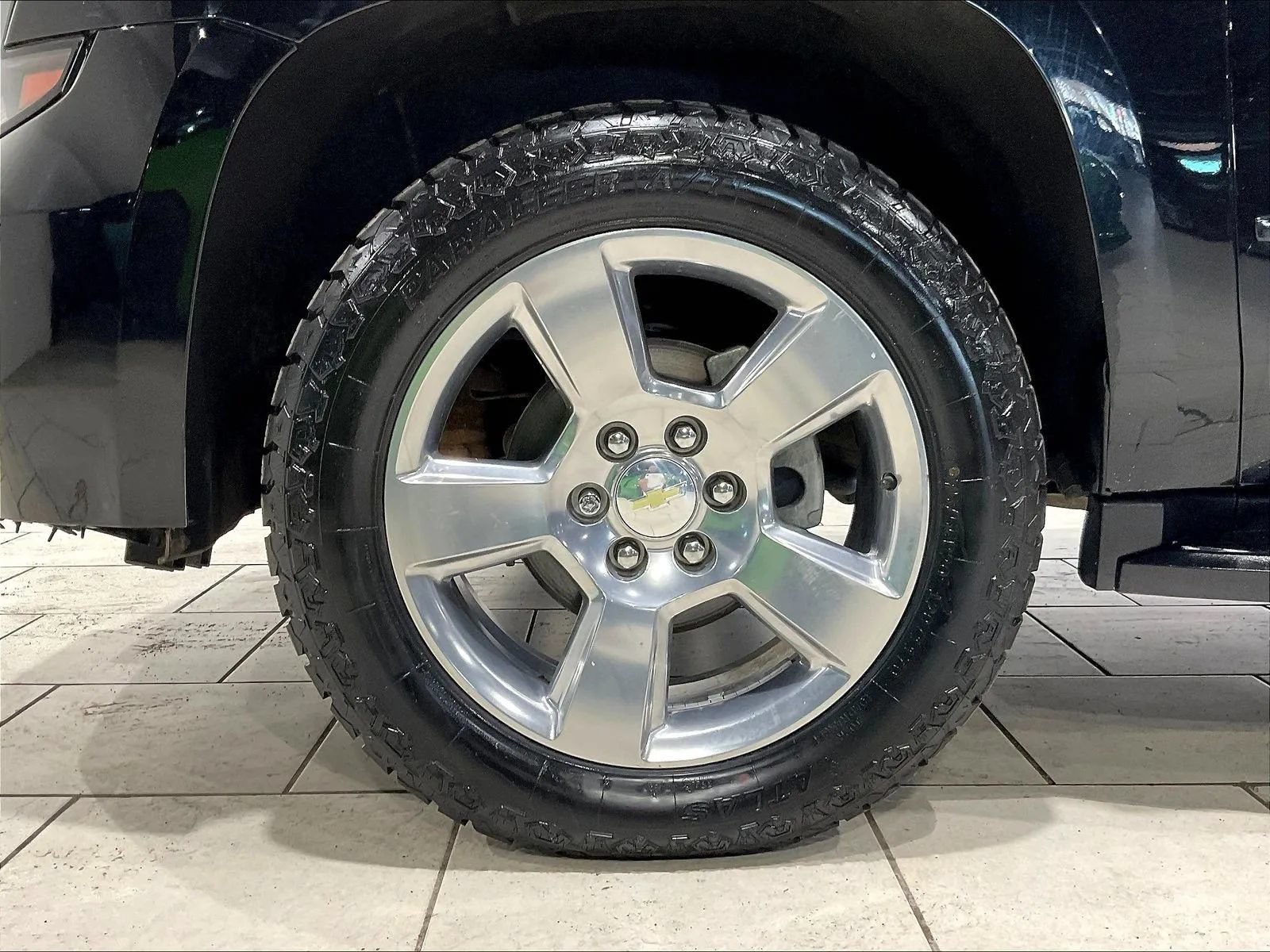 Used 2018 Chevrolet Tahoe LS w/ All-Season Package RWD image 34