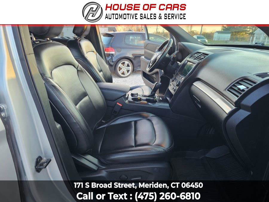 Used 2019 Ford Explorer XLT w/ Equipment Group 202A AWD/4WD image 45