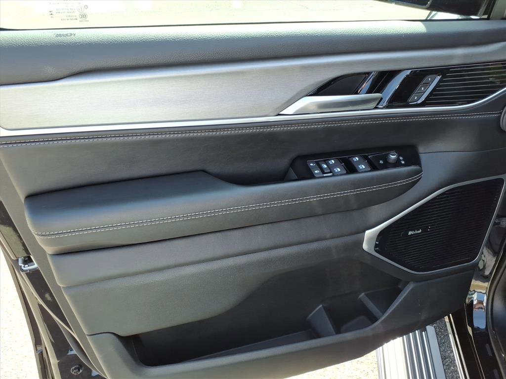 New 2026 Jeep Grand Wagoneer Limited image 8