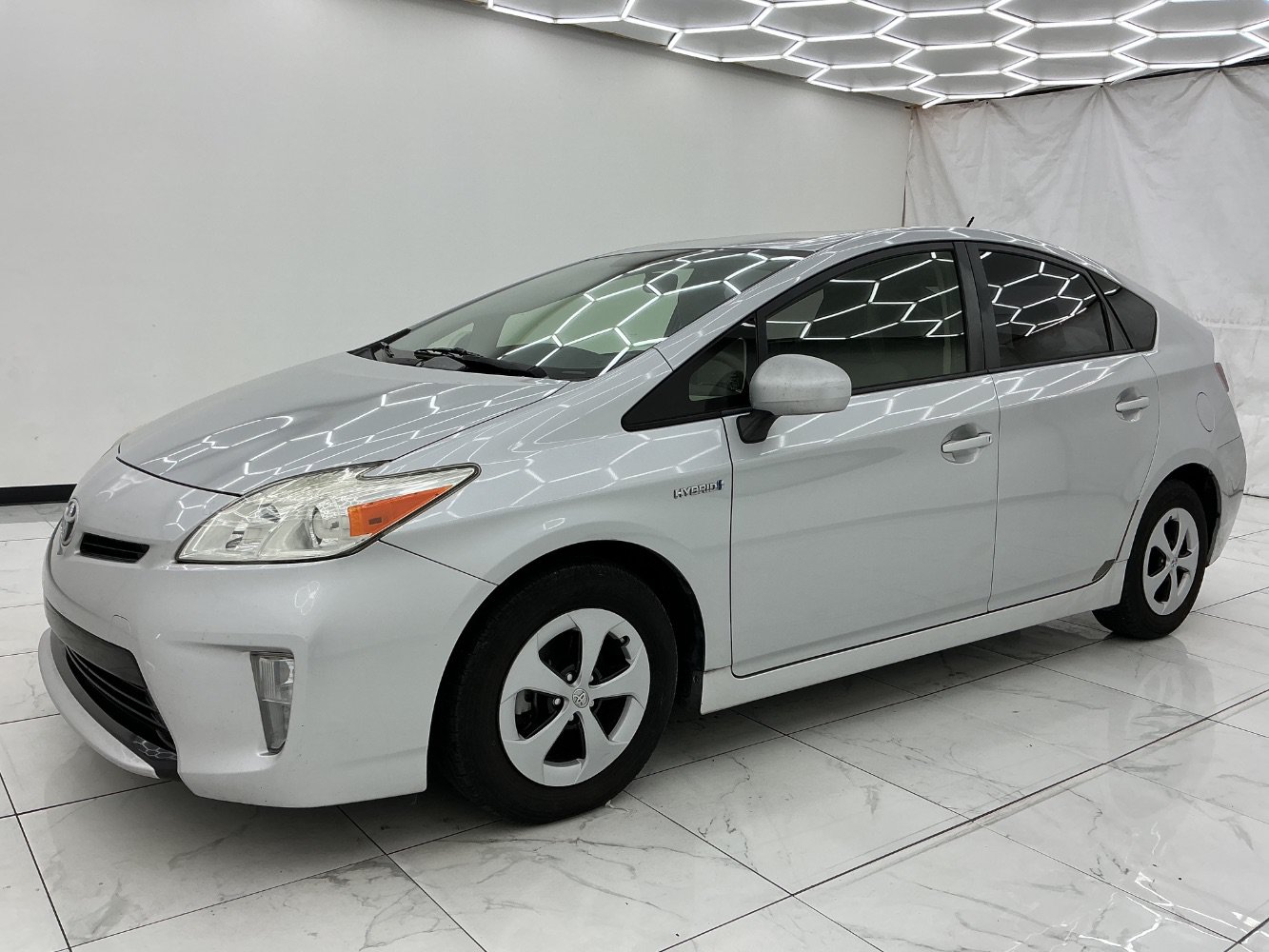 Used 2015 Toyota Prius Two FWD image 6