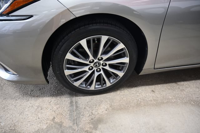 Used 2021 Lexus ES 250 w/ Premium Package AWD/4WD image 32
