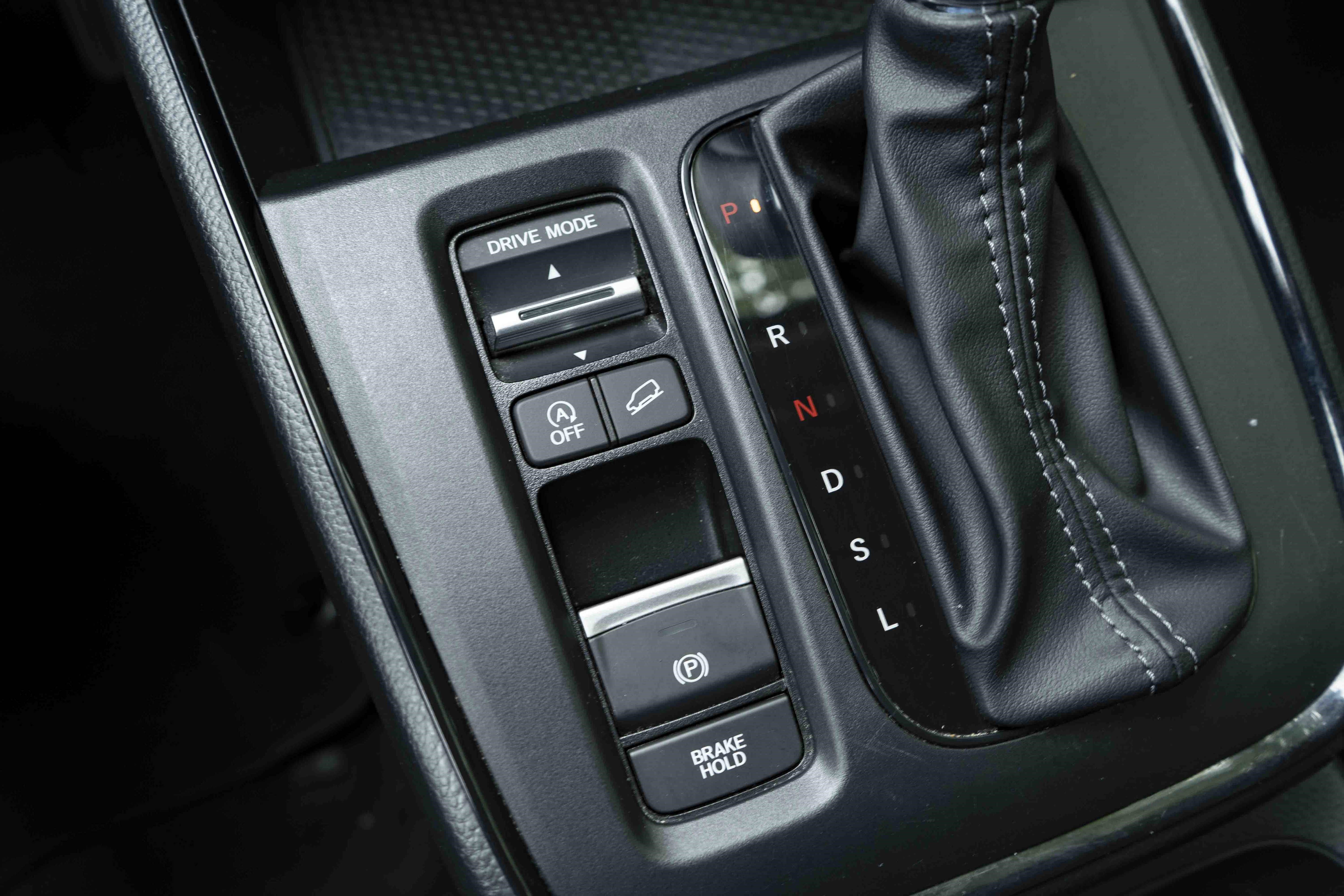 Used 2024 Honda CR-V LX image 28