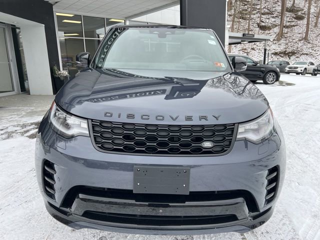 Used 2024 Land Rover Discovery Dynamic SE image 8