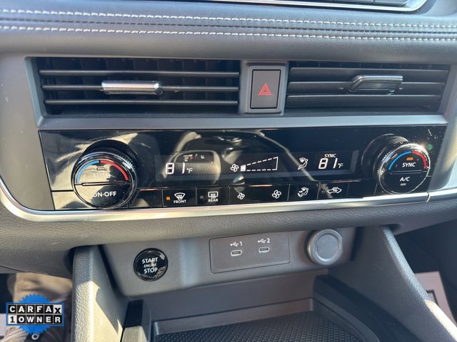 Certified 2025 Nissan Rogue SV image 30