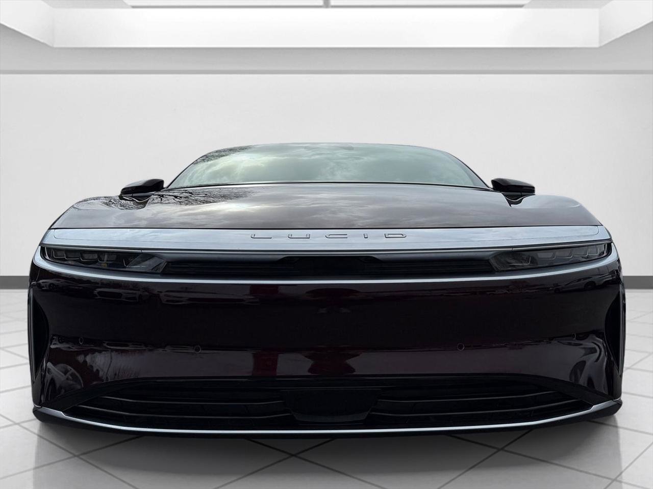 Used 2024 Lucid Air Touring image 10